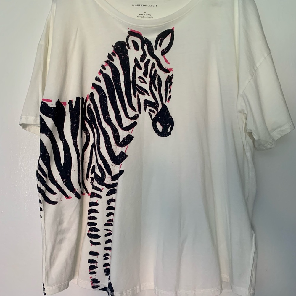 Anthropologie Zebra 🦓 t-shirt size XL